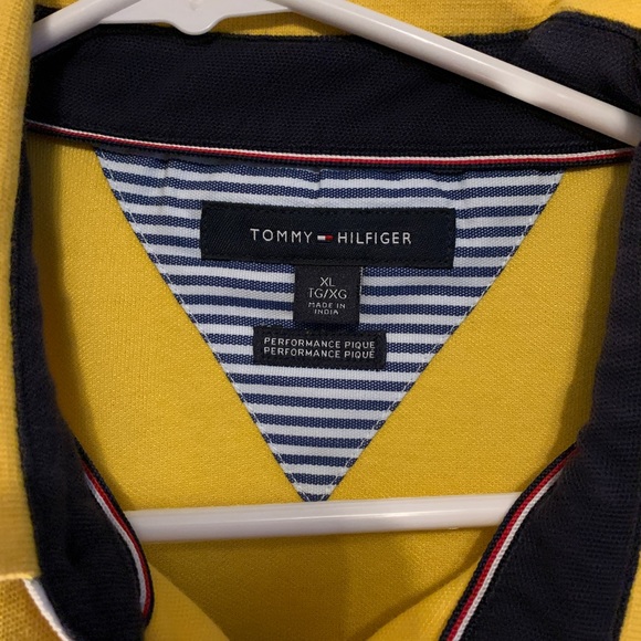Tommy Hilfiger polo - Picture 2 of 2